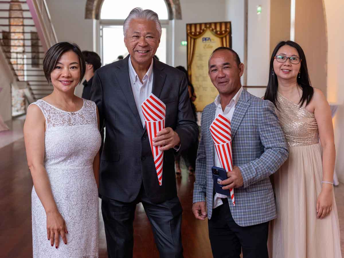 Lily Chen team